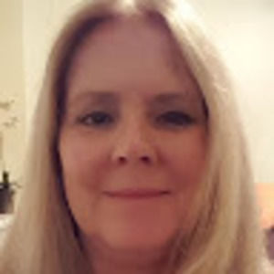 Meet your Posher, Carol